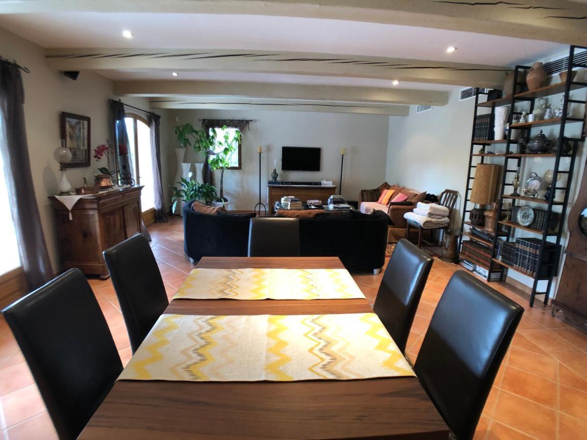 Villa Des Pies Фаєнс Екстер'єр фото