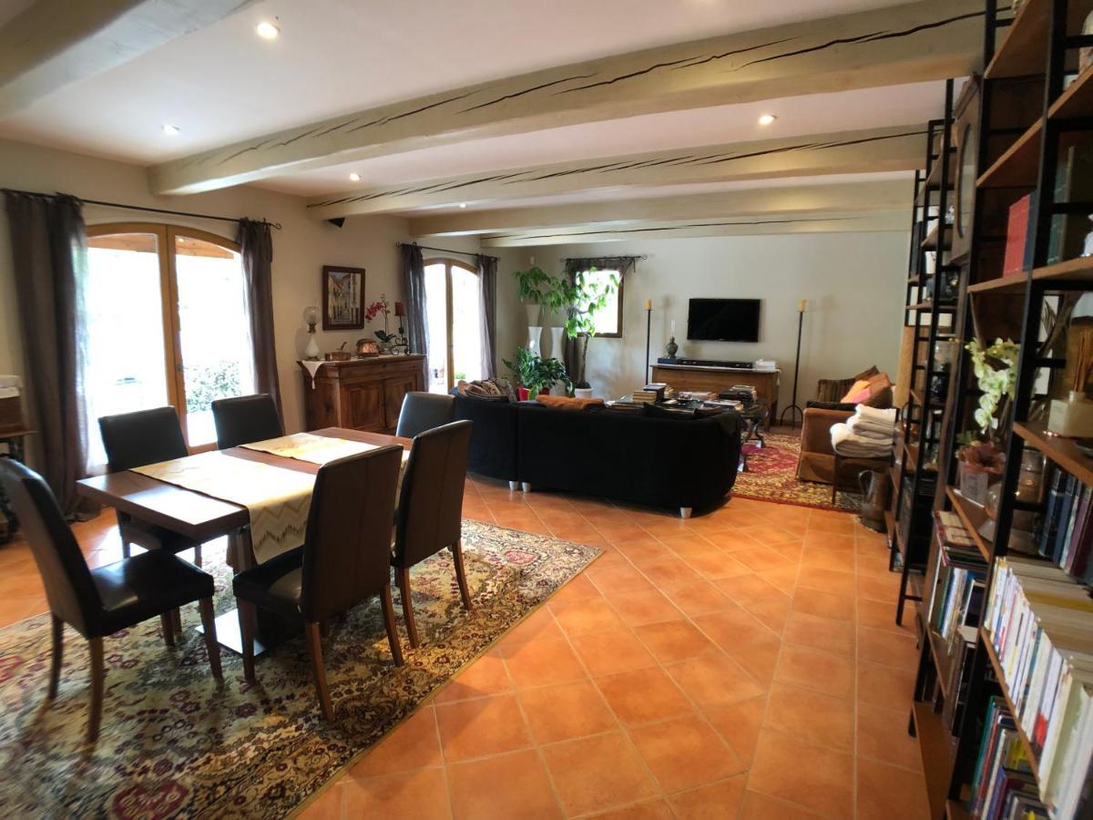 Villa Des Pies Фаєнс Екстер'єр фото